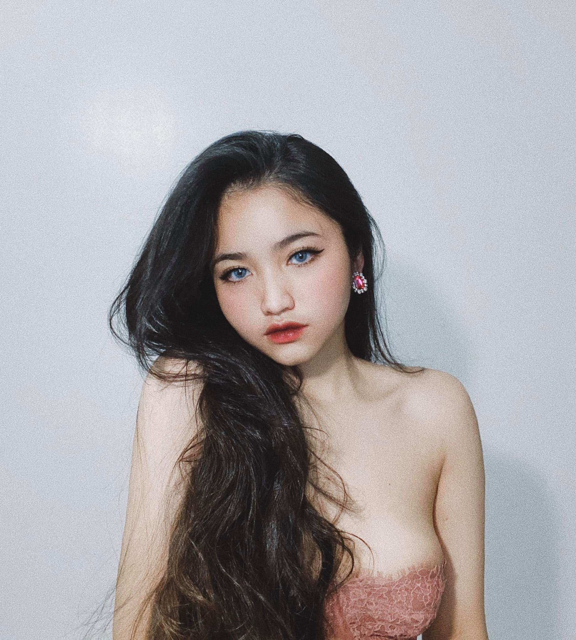 Anh Thư id=100004046965651 Hình ảnh gái xinh, Girl xinh Việt Nam, Photo gái xinh, Hot face hiện nay, Hình ảnh gái xinh cute, Ảnh gái đẹp, Hot girl dễ thương nhất Việt Nam