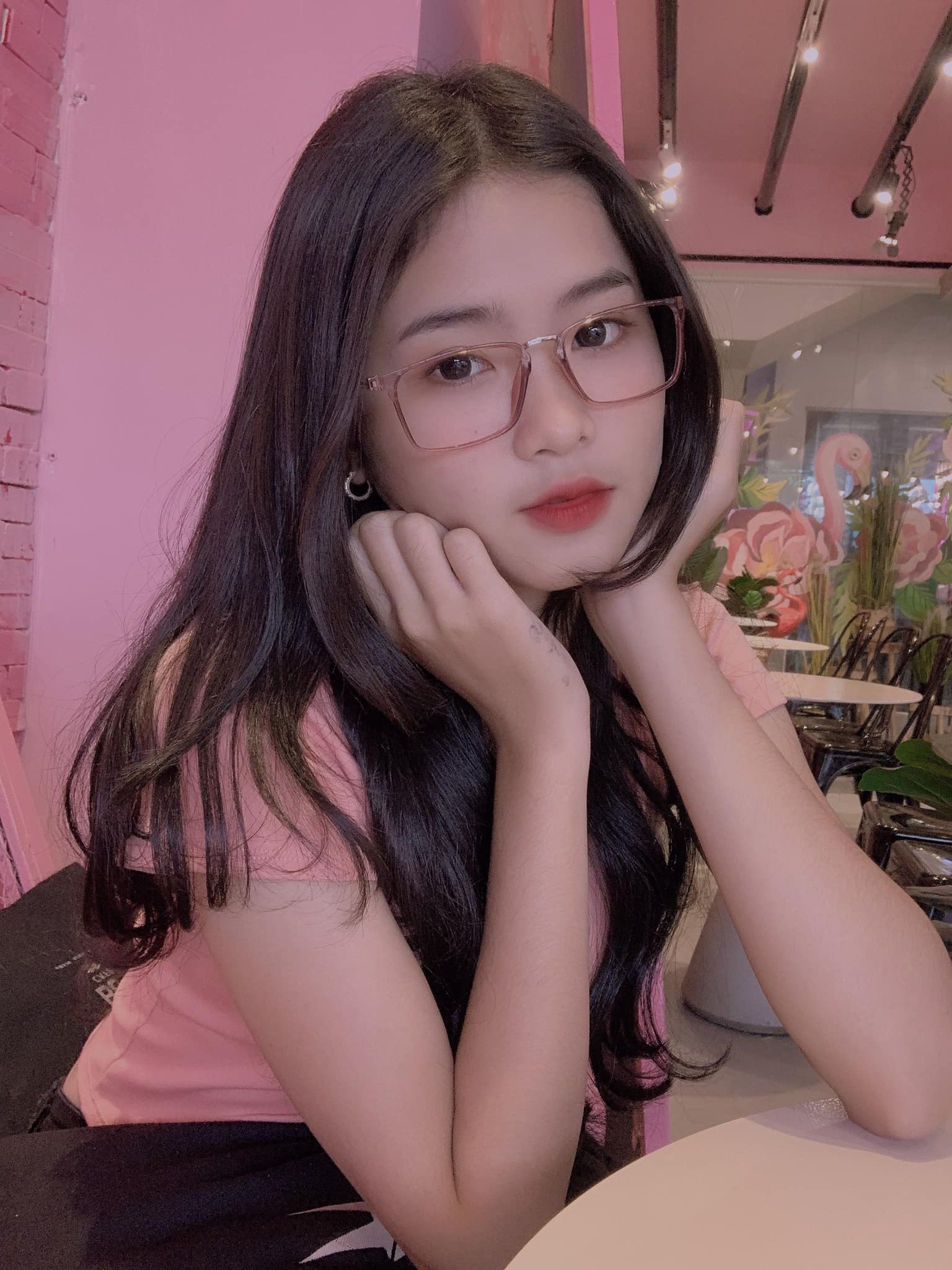 Bé Trân xenhh.tran Hình ảnh gái xinh, Girl xinh Việt Nam, Photo gái xinh, Hot face hiện nay, Hình ảnh gái xinh cute, Ảnh gái đẹp, Hot girl dễ thương nhất Việt Nam