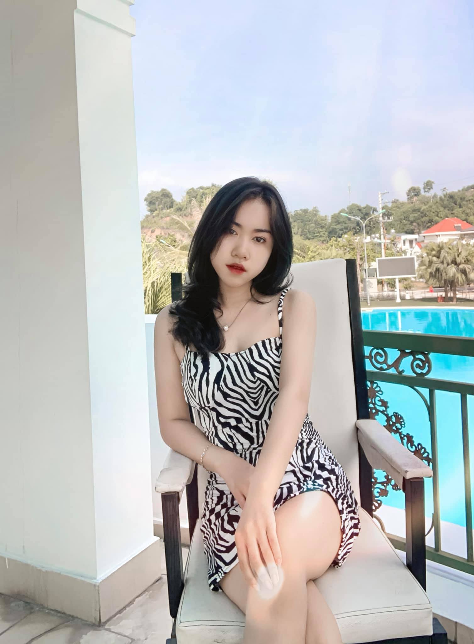 Cao Bích Liên CaoBichLien2103