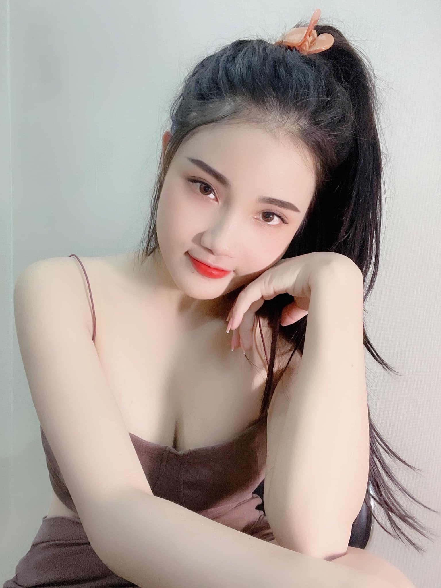 Diệu Trinh dieutrinh8 Girl dễ thương, Girl cute, Hotgirl tiktok, Hit face PR