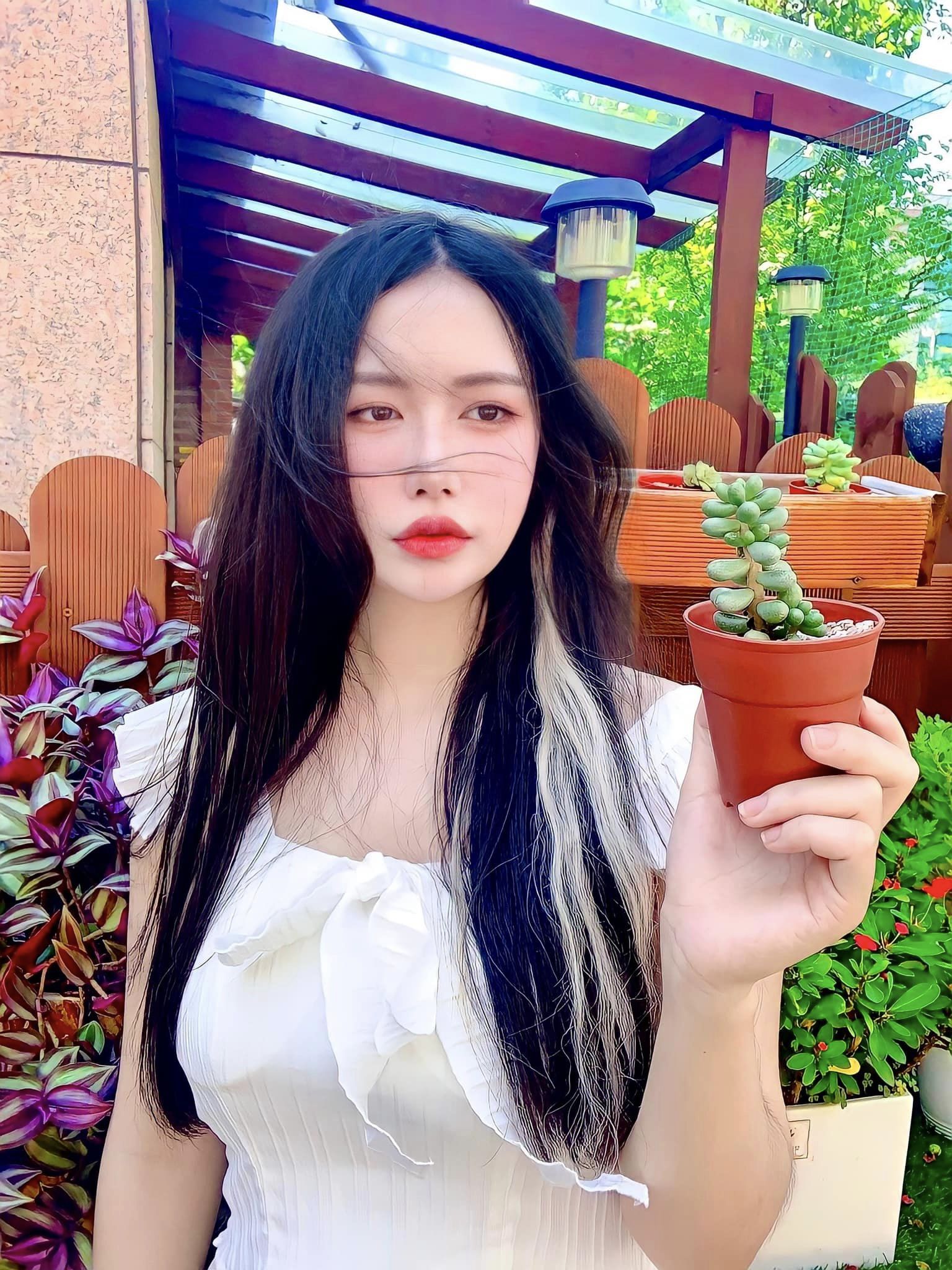 Sexy Girls, Hồ Phương Anh id=100005544489989