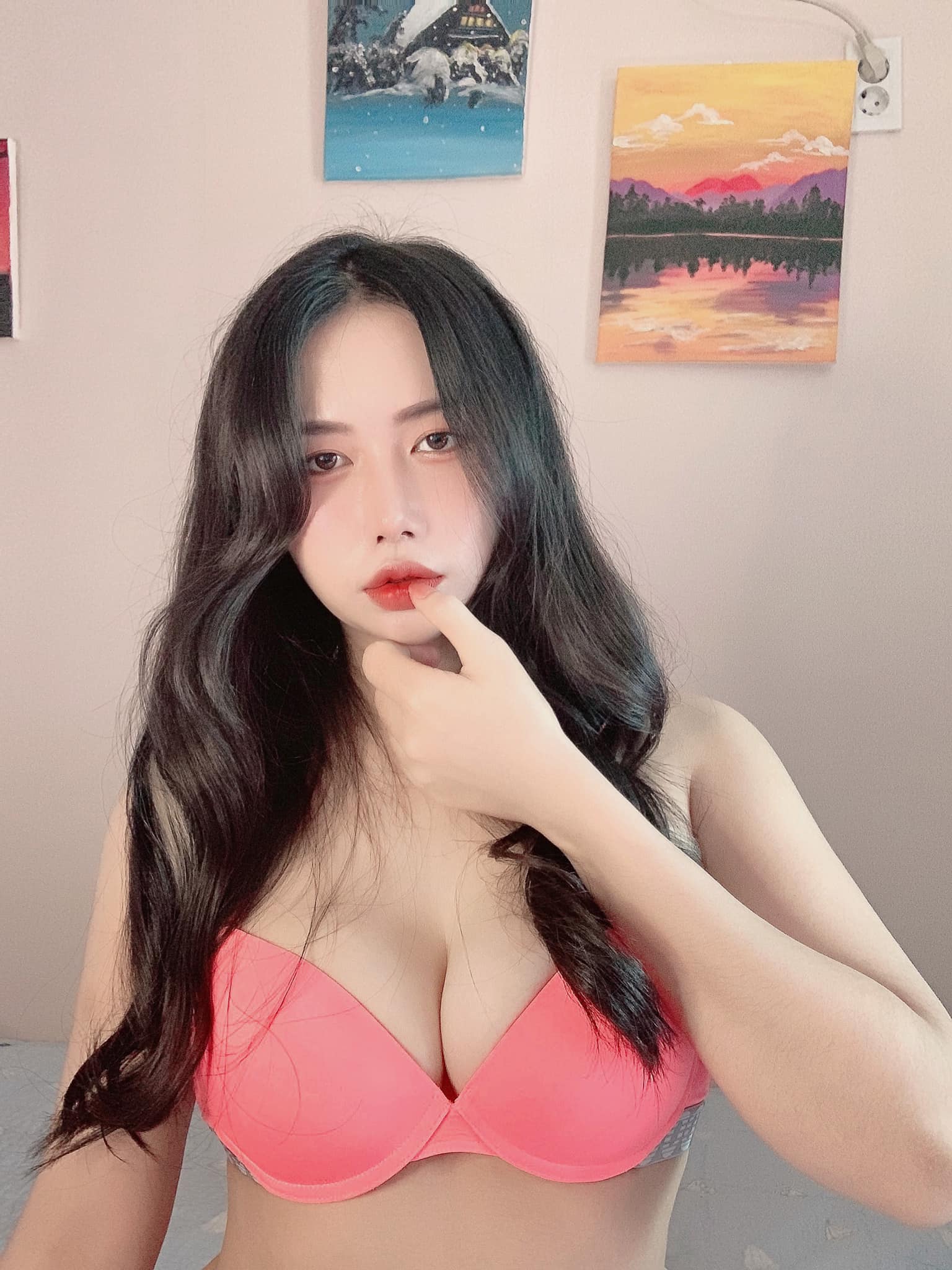 Sexy Girls, Hồ Phương Anh id=100005544489989