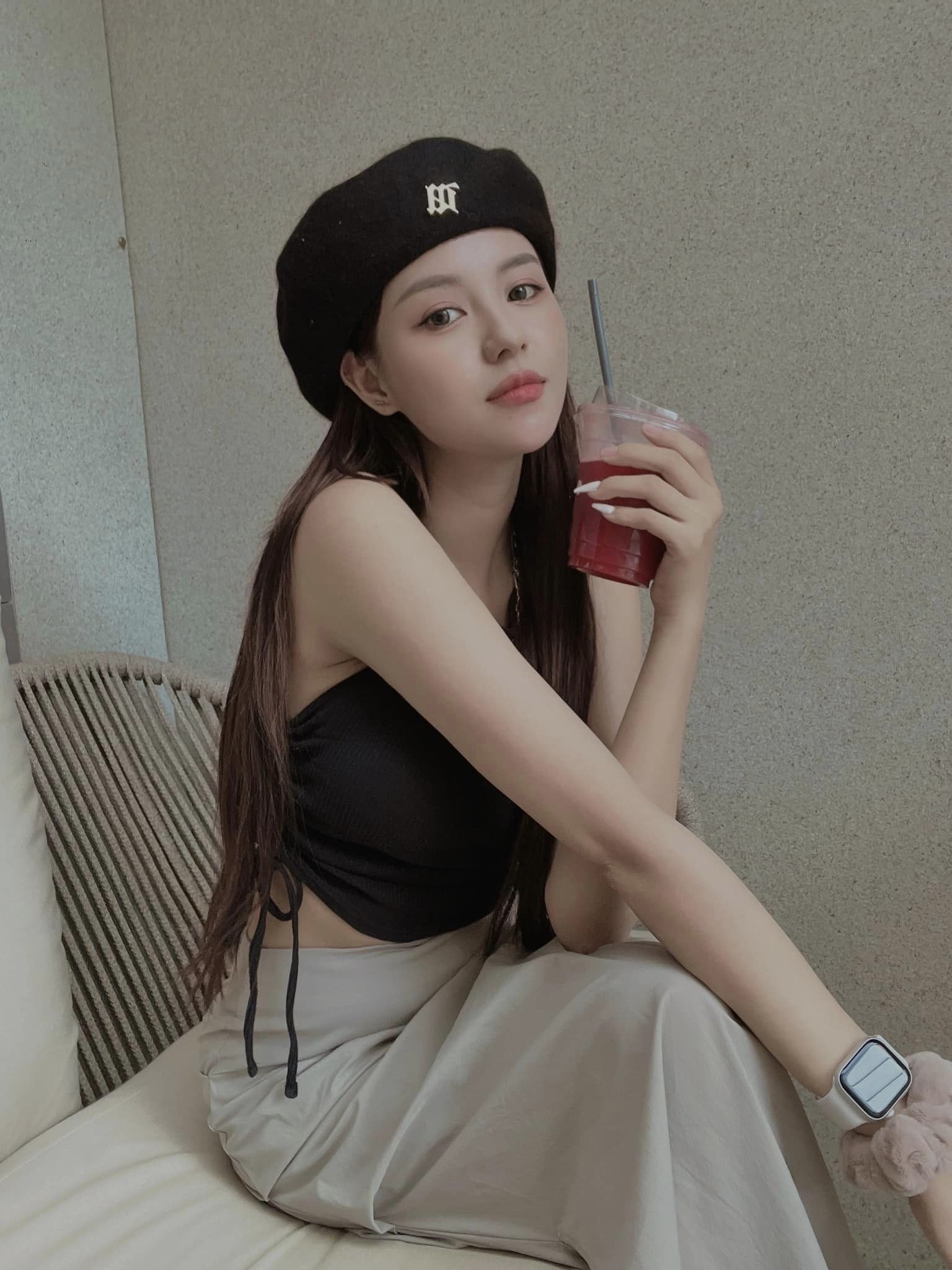 Hồng Hạnh hanh.ngoc.5895