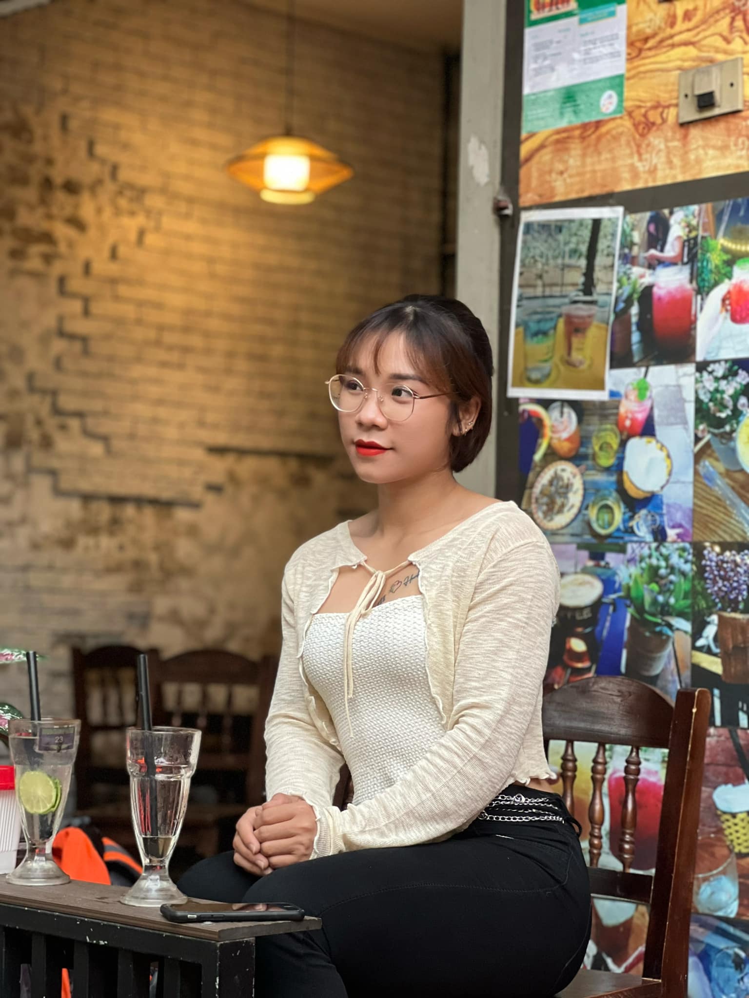 Hồng Hạnh gymer hanhsan2910