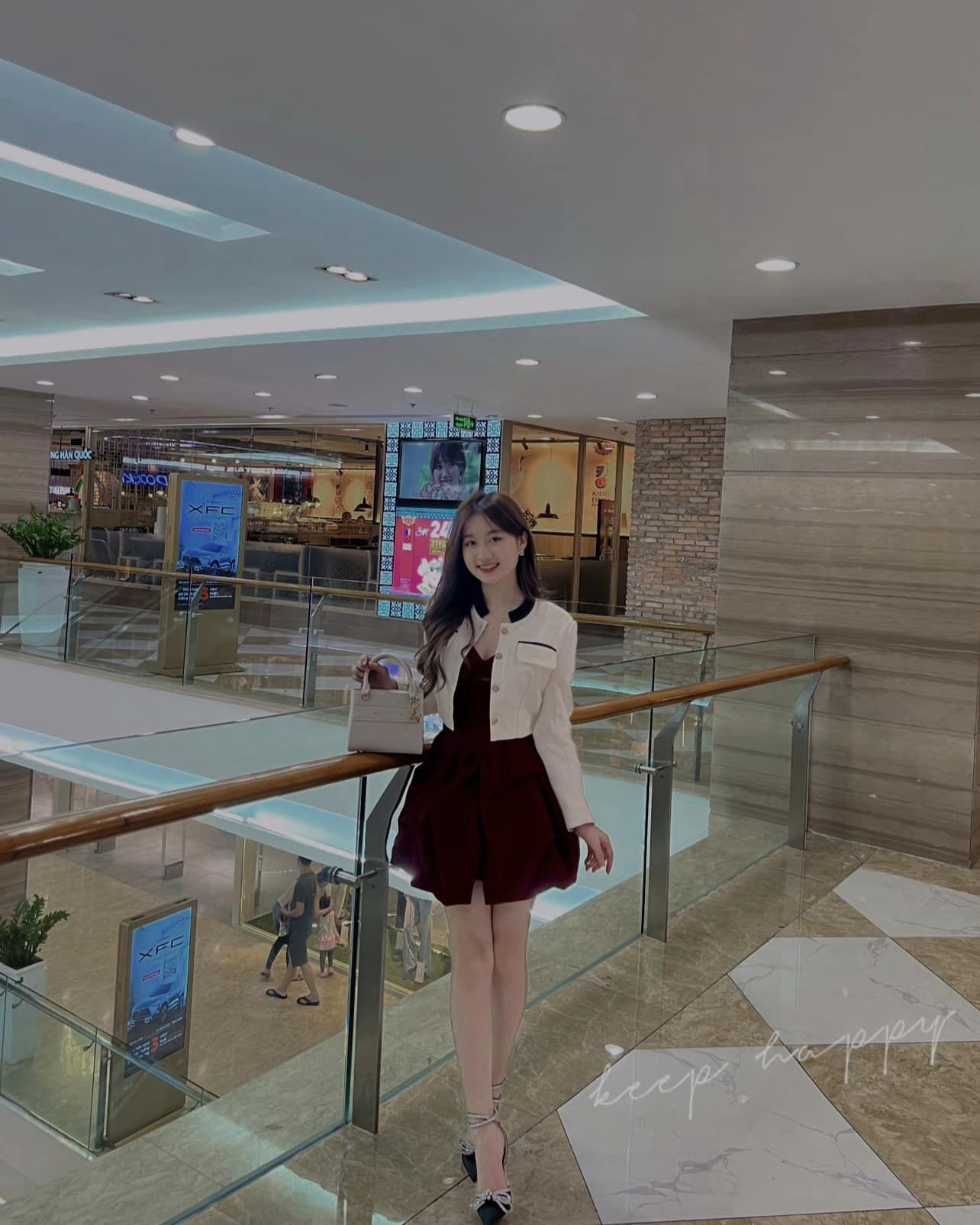 Hồng Phước hong.phuoc.cutenhattrendoi