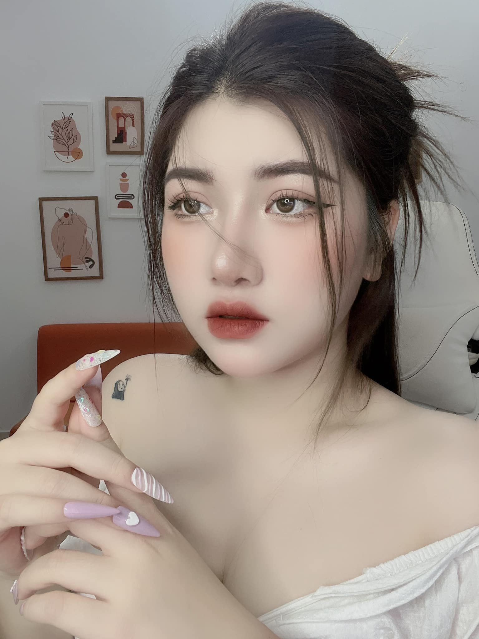 Huyền Thị Huyền huyen.thi.huyen2605