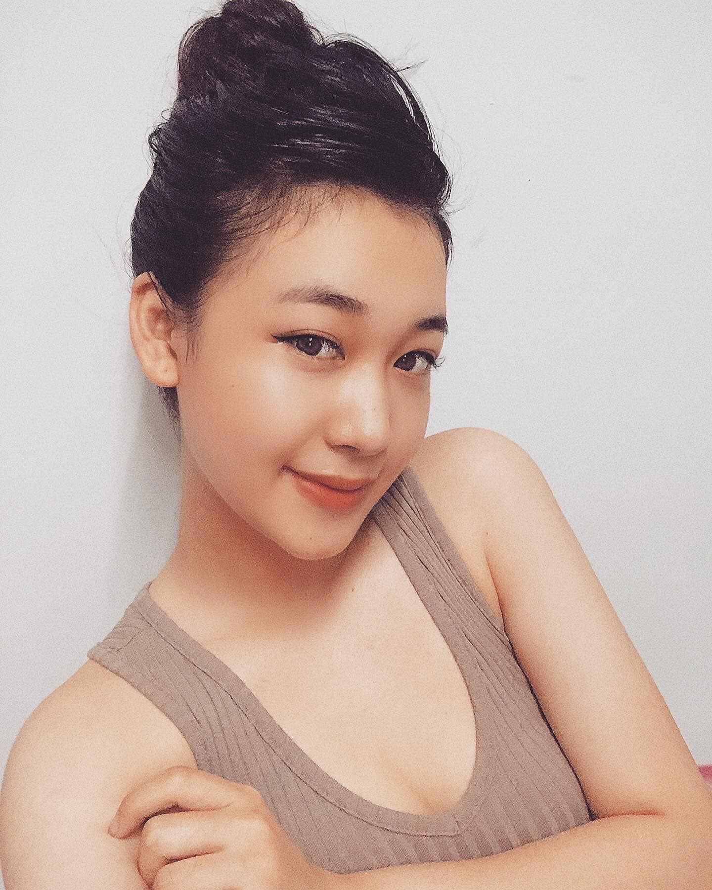 Link facebook, Hotgirl Facebook, Gái xinh facebook, KOLs facebook, Ảnh gái xinh, Hotgirl Huỳnh Trâm tram.rubyy