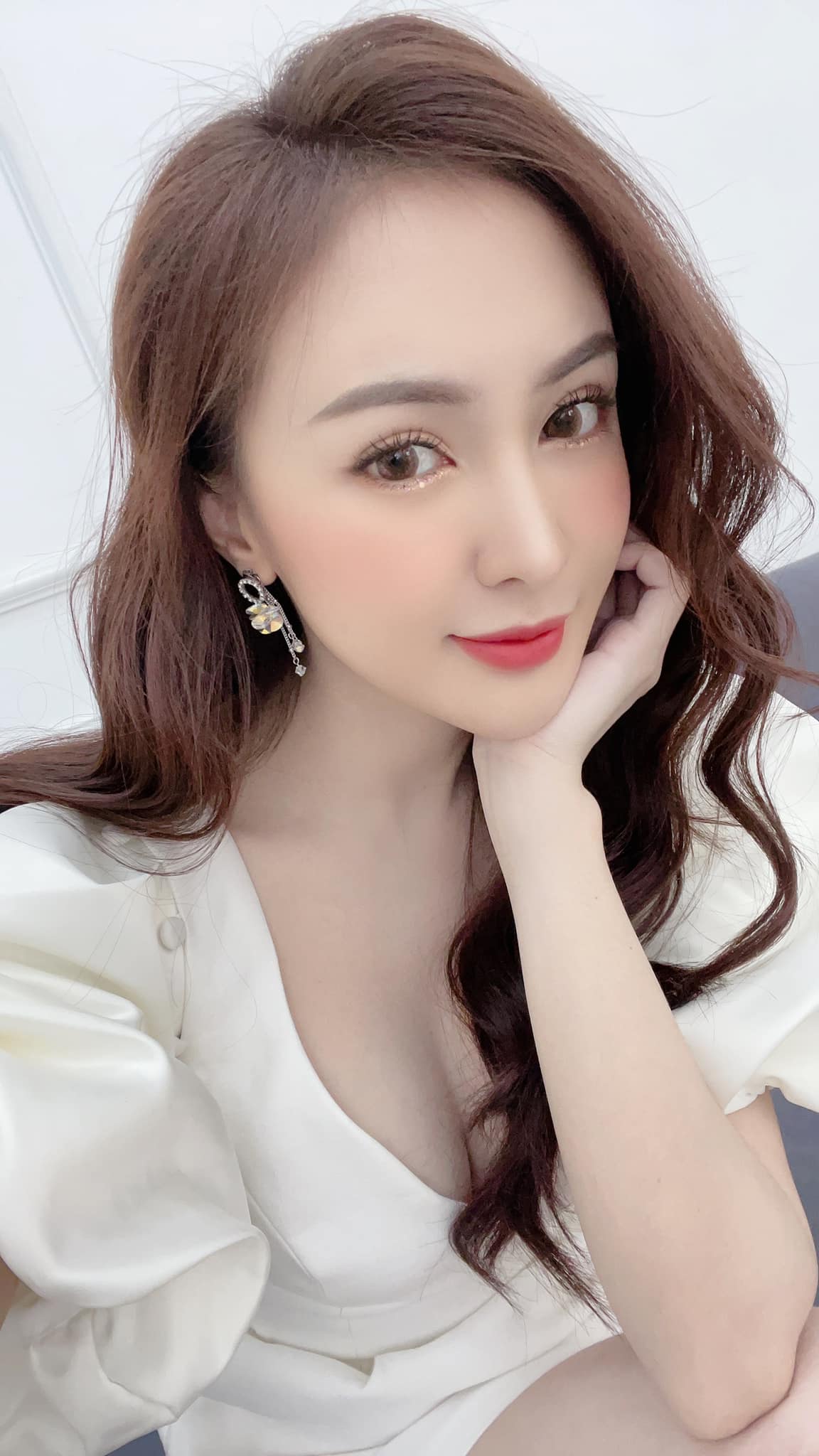 Kelly Nguyễn Kellyzit