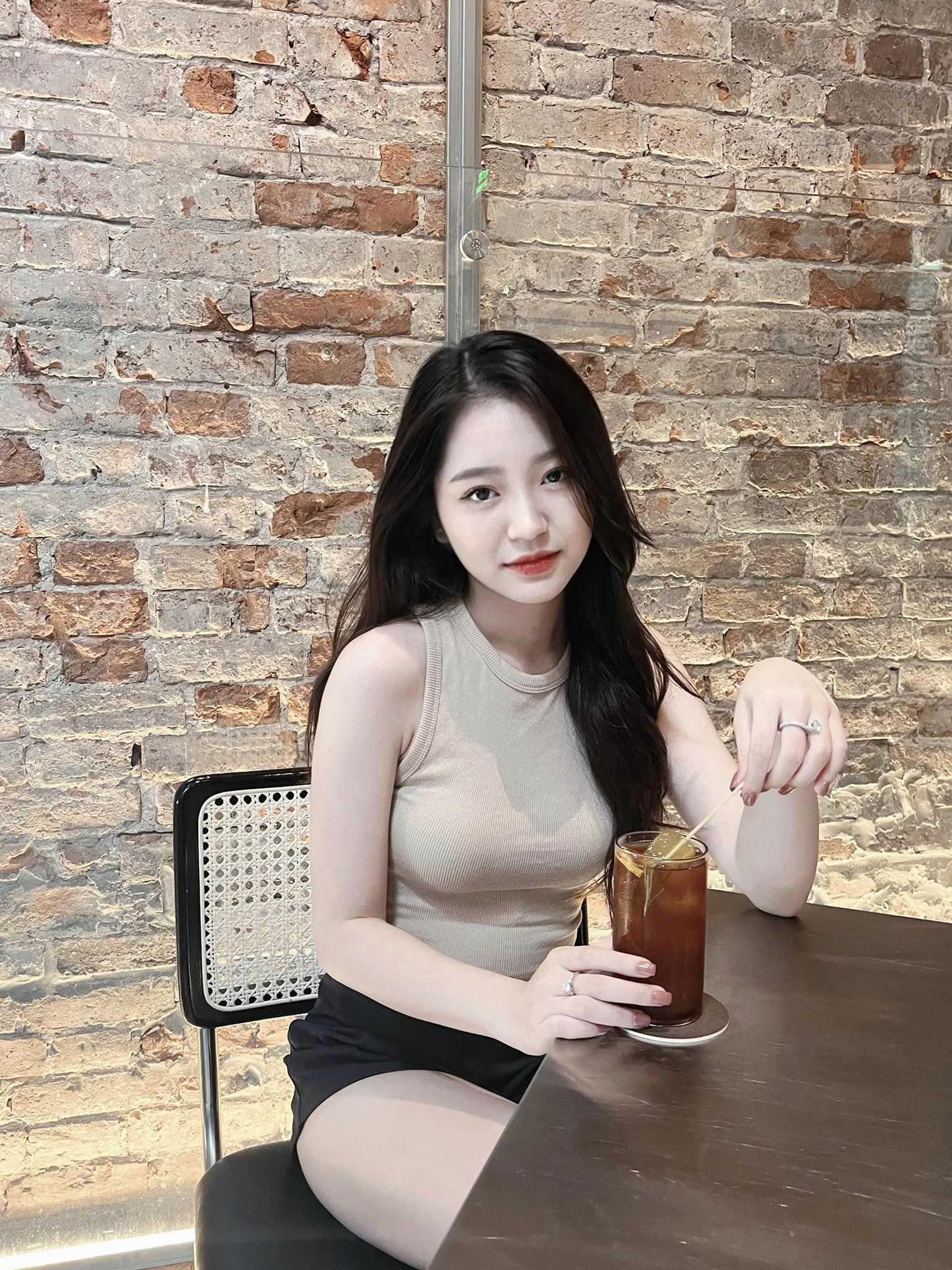 Lê Phương Uyên le.puyen.351 Hình ảnh gái xinh, Girl xinh Việt Nam, Photo gái xinh, Hot face hiện nay, Hình ảnh gái xinh cute, Ảnh gái đẹp, Hot girl dễ thương nhất Việt Nam