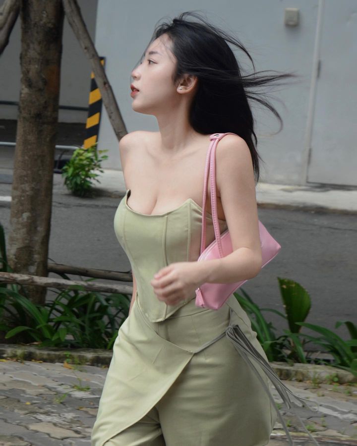 Hình ảnh gái xinh, Girl xinh Việt Nam, Photo gái xinh, Hot face hiện nay, Hình ảnh gái xinh cute, Ảnh gái đẹp, Hot girl dễ thương nhất Việt Nam Linh Chi Phạm pham.linhchi.161