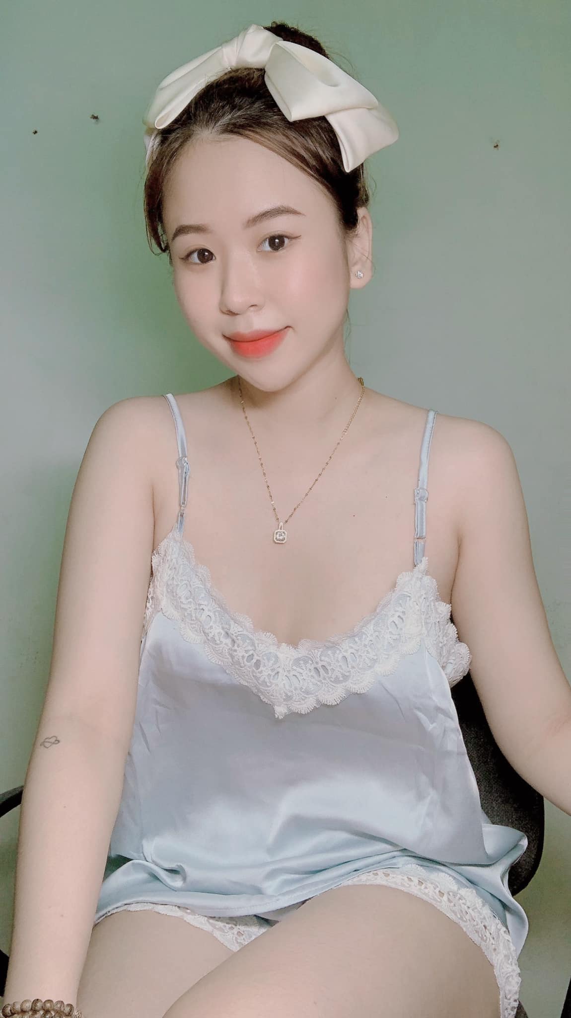 Ngọc Trinh id=100022902420052