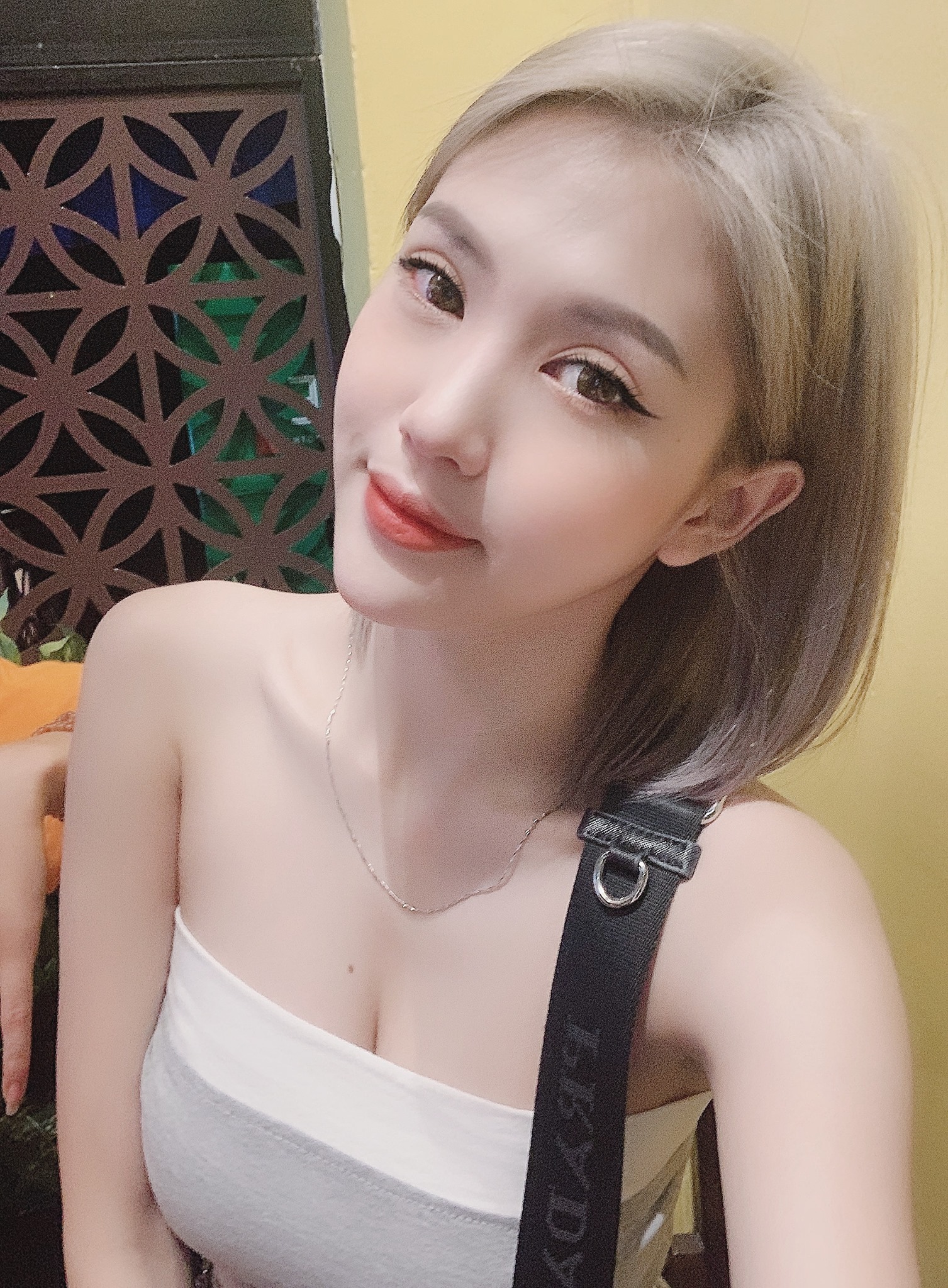 Nguyễn Linh Chi linhchinguyen312 Sexy girls