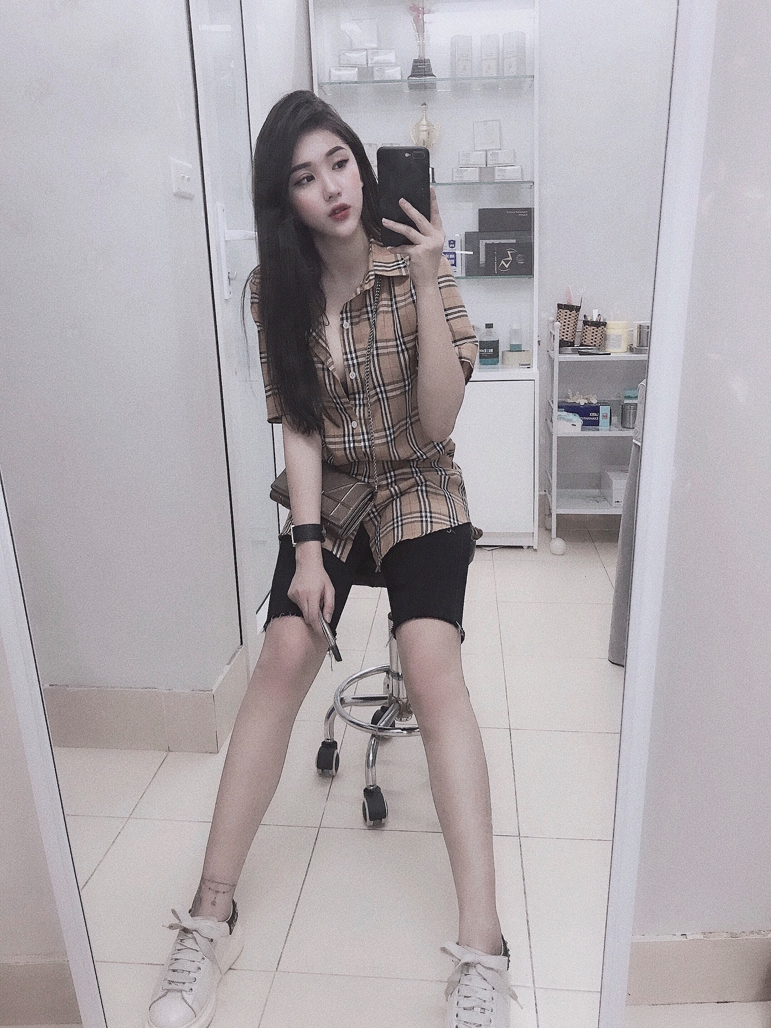 Sexy girls Nguyễn Linh Chi linhchinguyen312