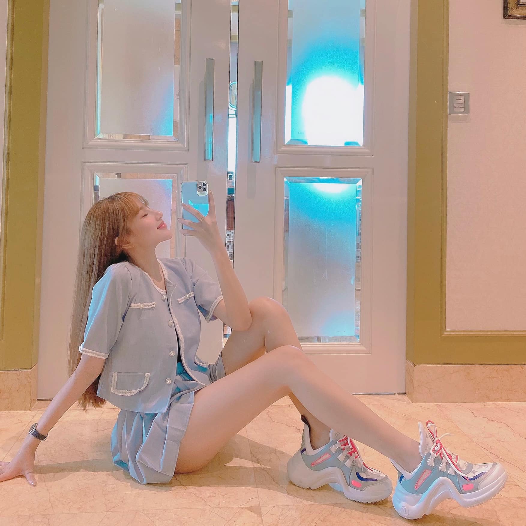 Nguyễn lâm Hoàng Quyên nguyenlamhoangquyen Hình ảnh gái xinh, Girl xinh Việt Nam, Photo gái xinh, Hot face hiện nay, Hình ảnh gái xinh cute, Ảnh gái đẹp, Hot girl dễ thương nhất Việt Nam