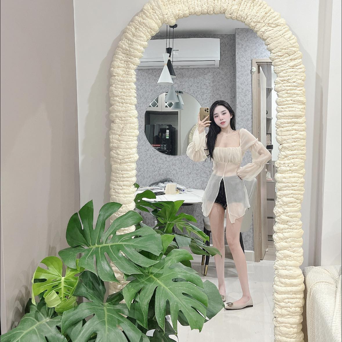 Phạm Hạ Vy phamhavy04