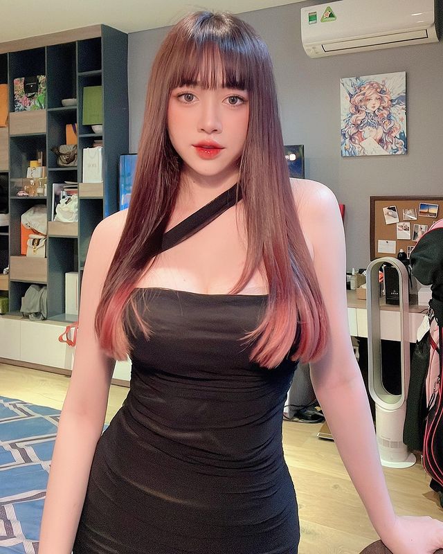 Phạm Thu Hằng ĐT Úc hangghabi