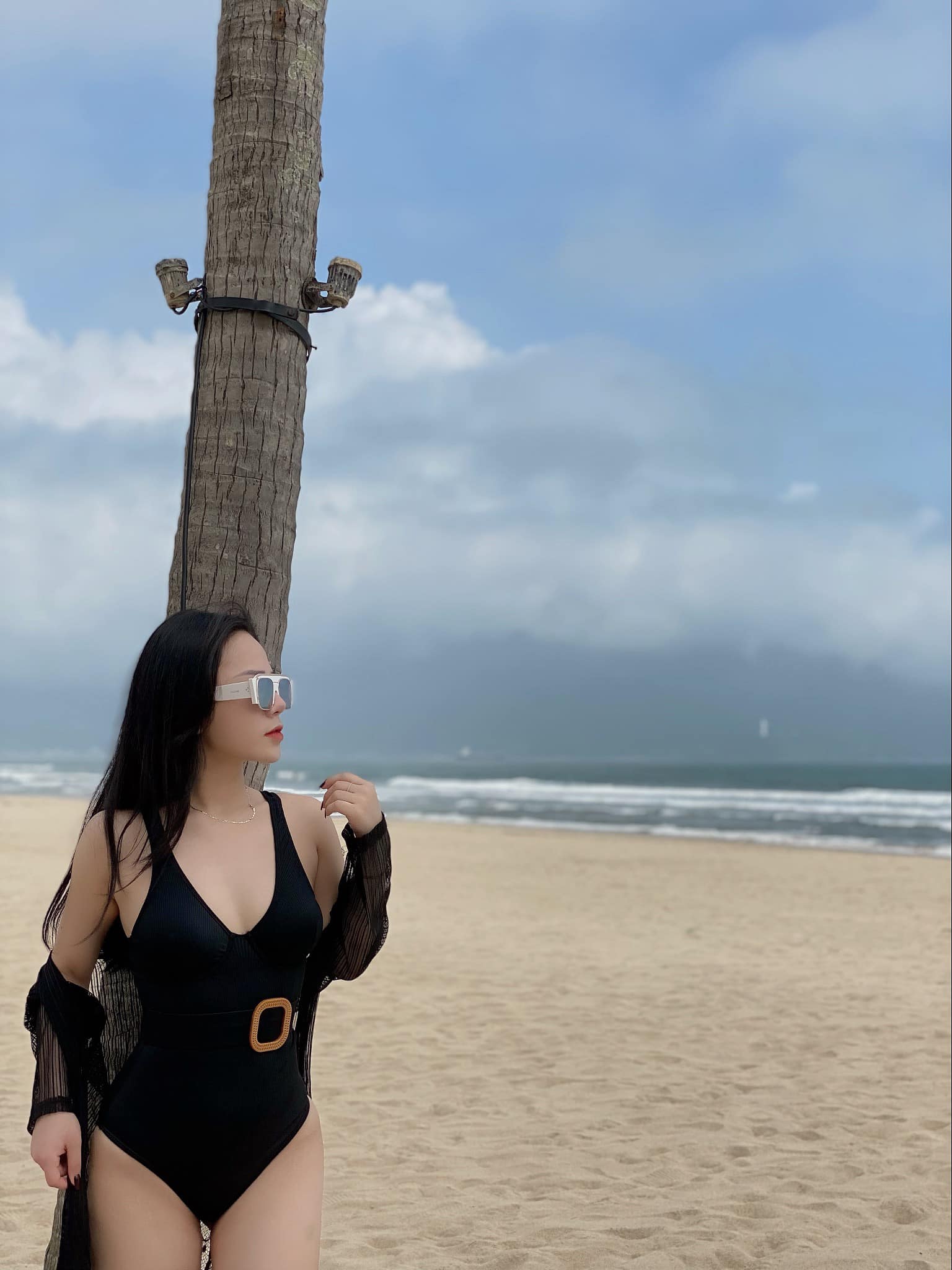 Link facebook, Hotgirl Facebook, Gái xinh facebook, KOLs facebook, Ảnh gái xinh, Hotgirl Thùy Linh Nguyễn profile.php?id=id=100071065833321