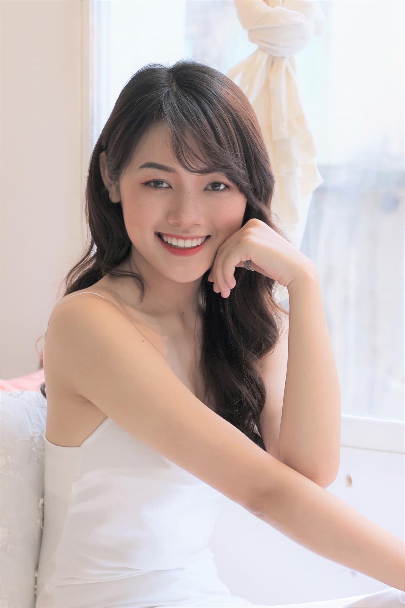 Trần Đan Thi ĐT Xứ Wale Danthi2406