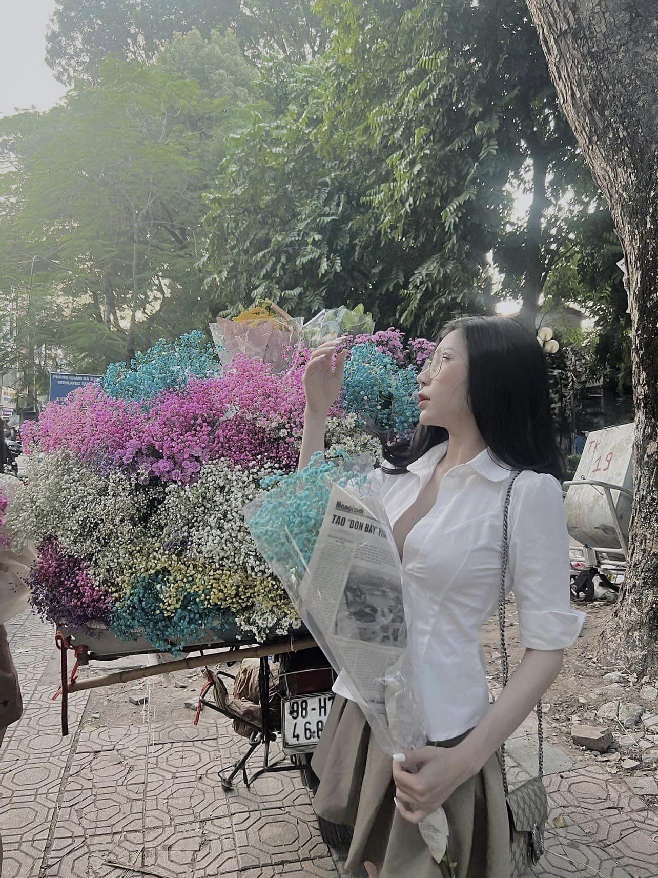 Girl Sexy, Tú Uyên id=100036012704838
