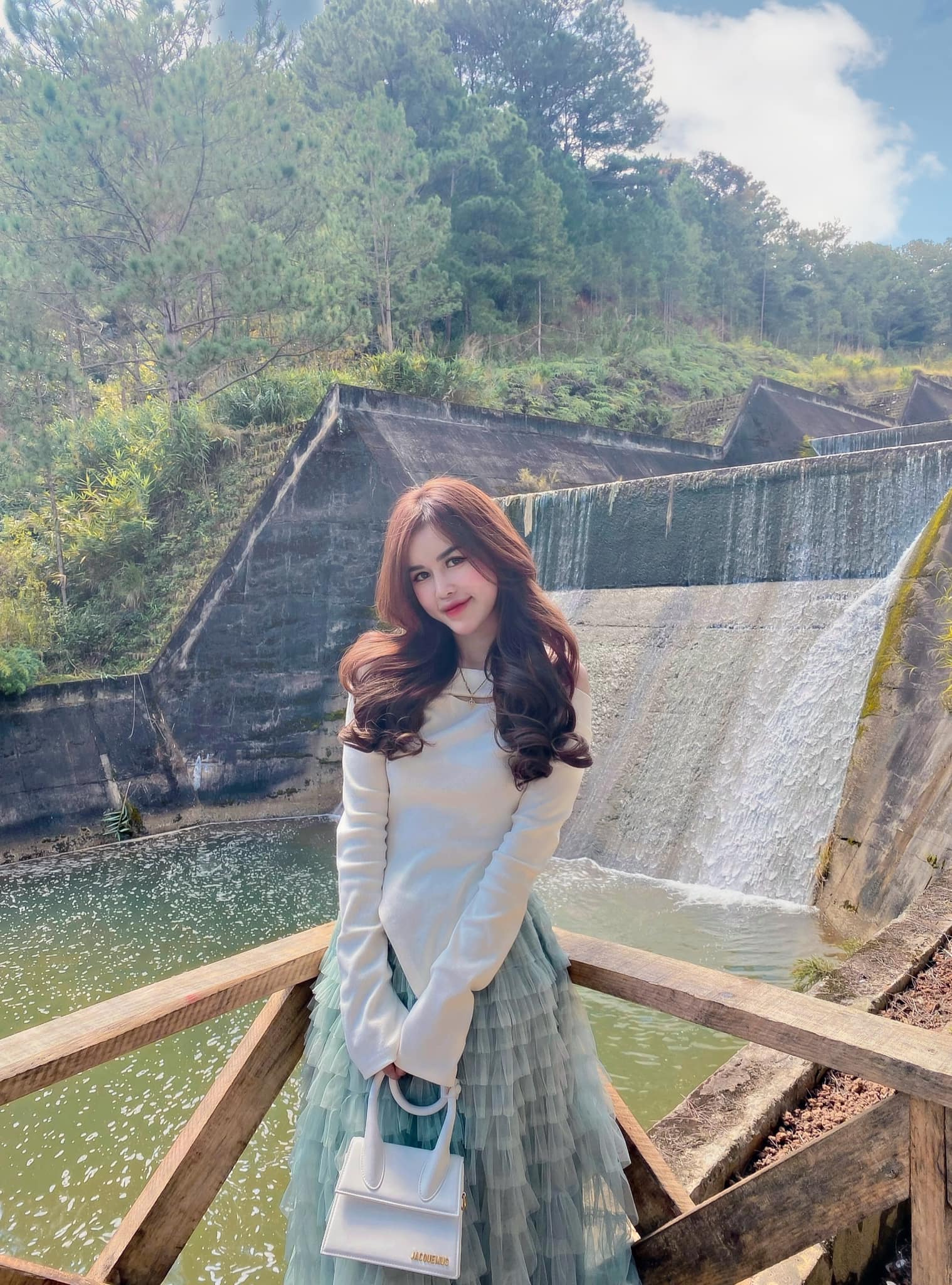 Uyên Nhi - Điệu uyennhi7799