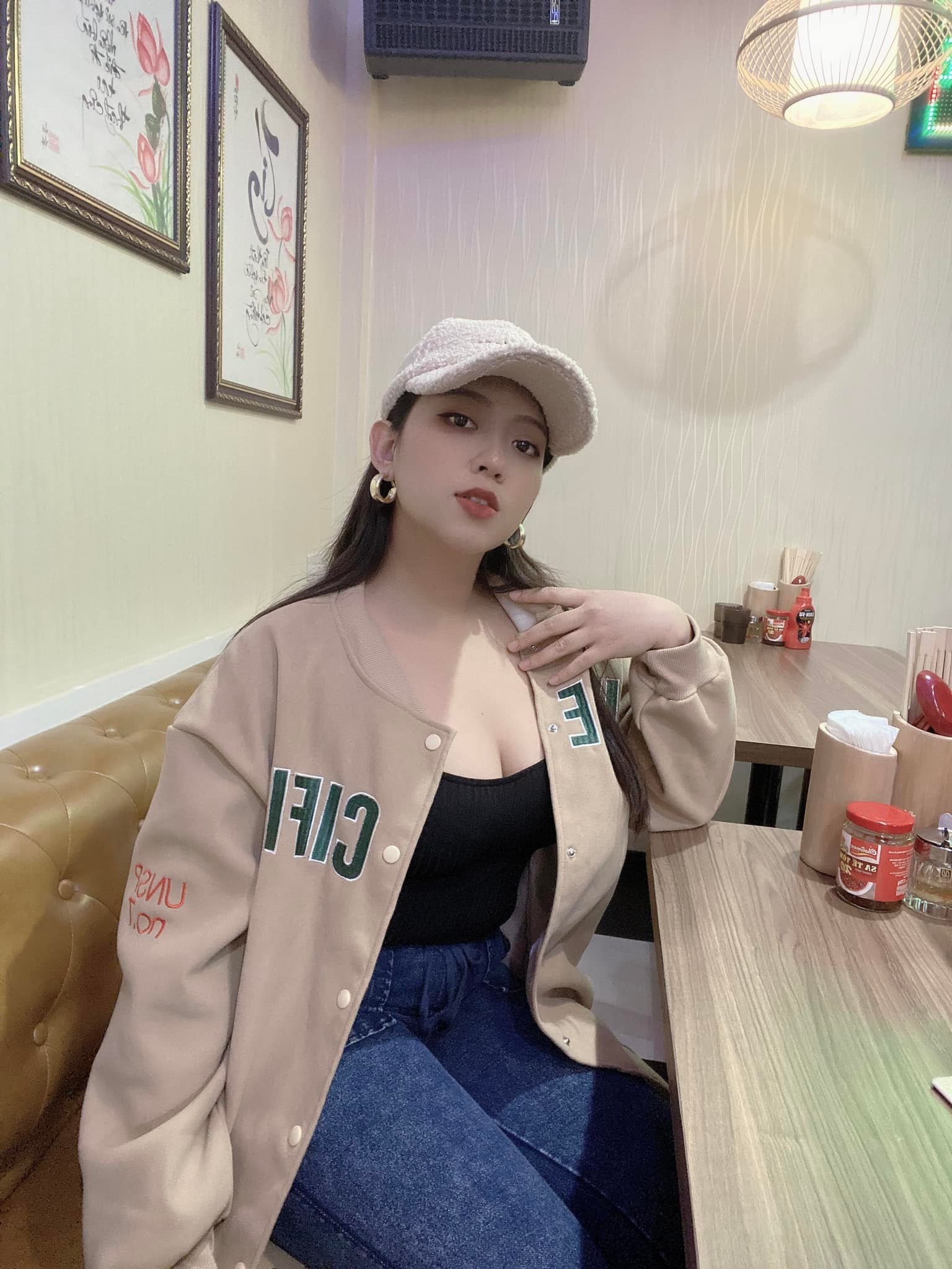 Hotgirl Tiktok, Hotgirl Facbook, Sexy, R1 Võ Thị Yến Nhi id=100011329367087