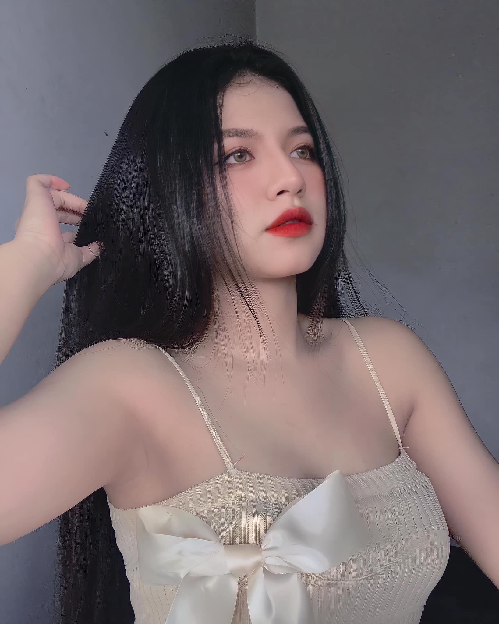 Vũ Nguyệt Linh Nquy3t.Lynq.02