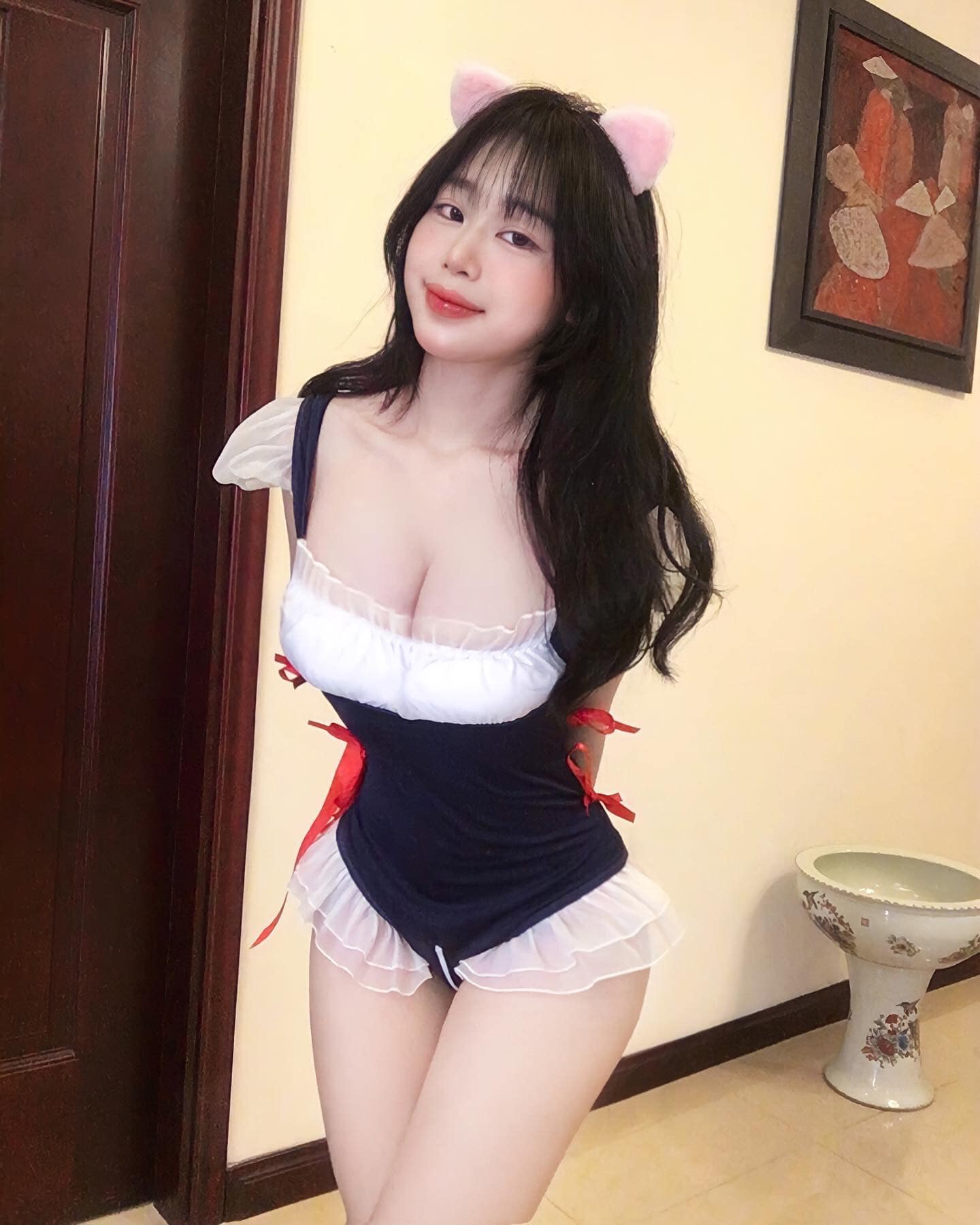 Link facebook, Hotgirl Facebook, Gái xinh facebook, KOLs facebook, Ảnh gái xinh, Hotgirl Vũ Thu Hà thuha.vu.1276487