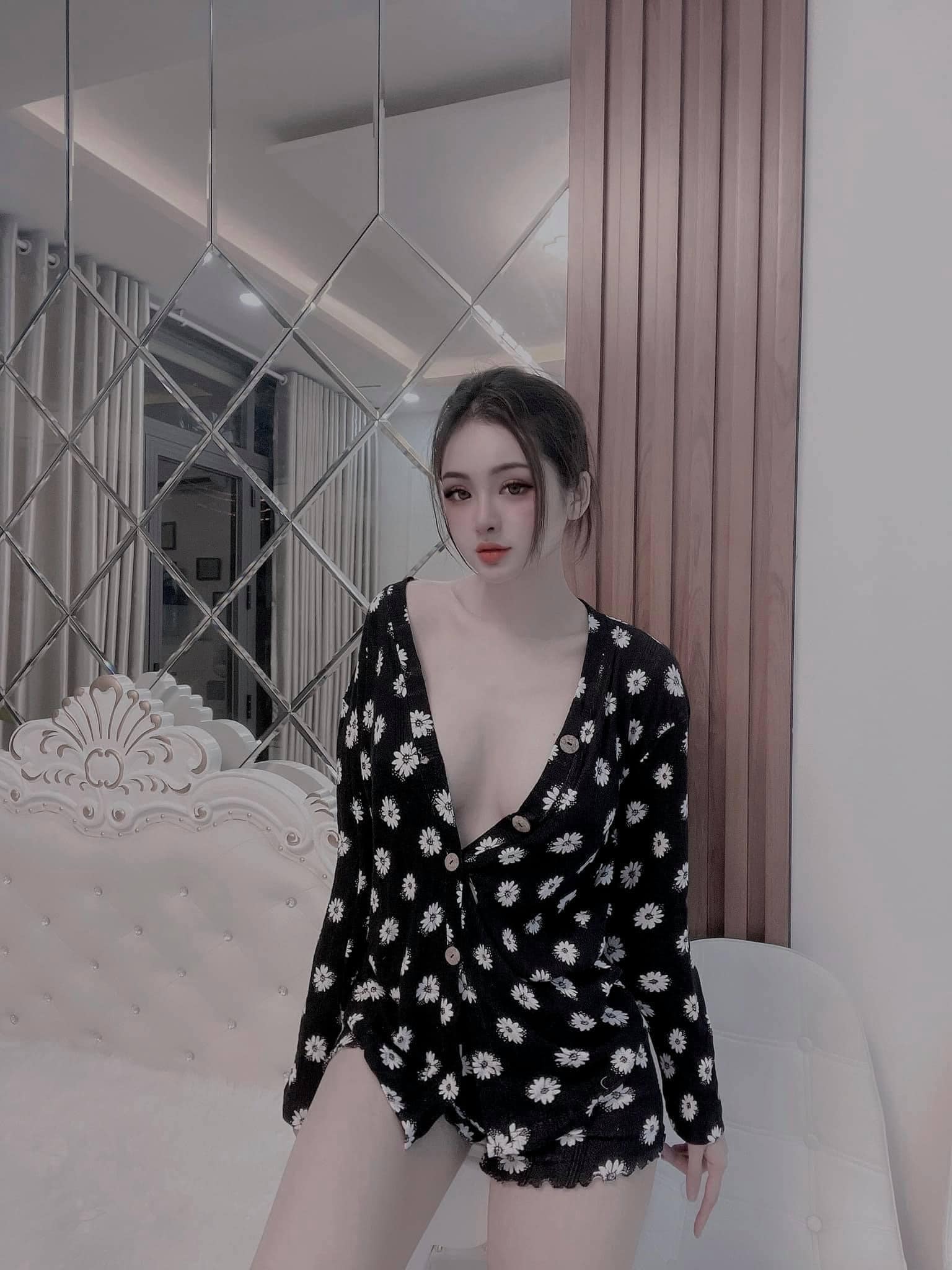 Hình ảnh gái xinh, Girl xinh Việt Nam, Photo gái xinh, Hot face hiện nay, Hình ảnh gái xinh cute, Ảnh gái đẹp, Hot girl dễ thương nhất Việt Nam lê Phương uyên elena.le.125